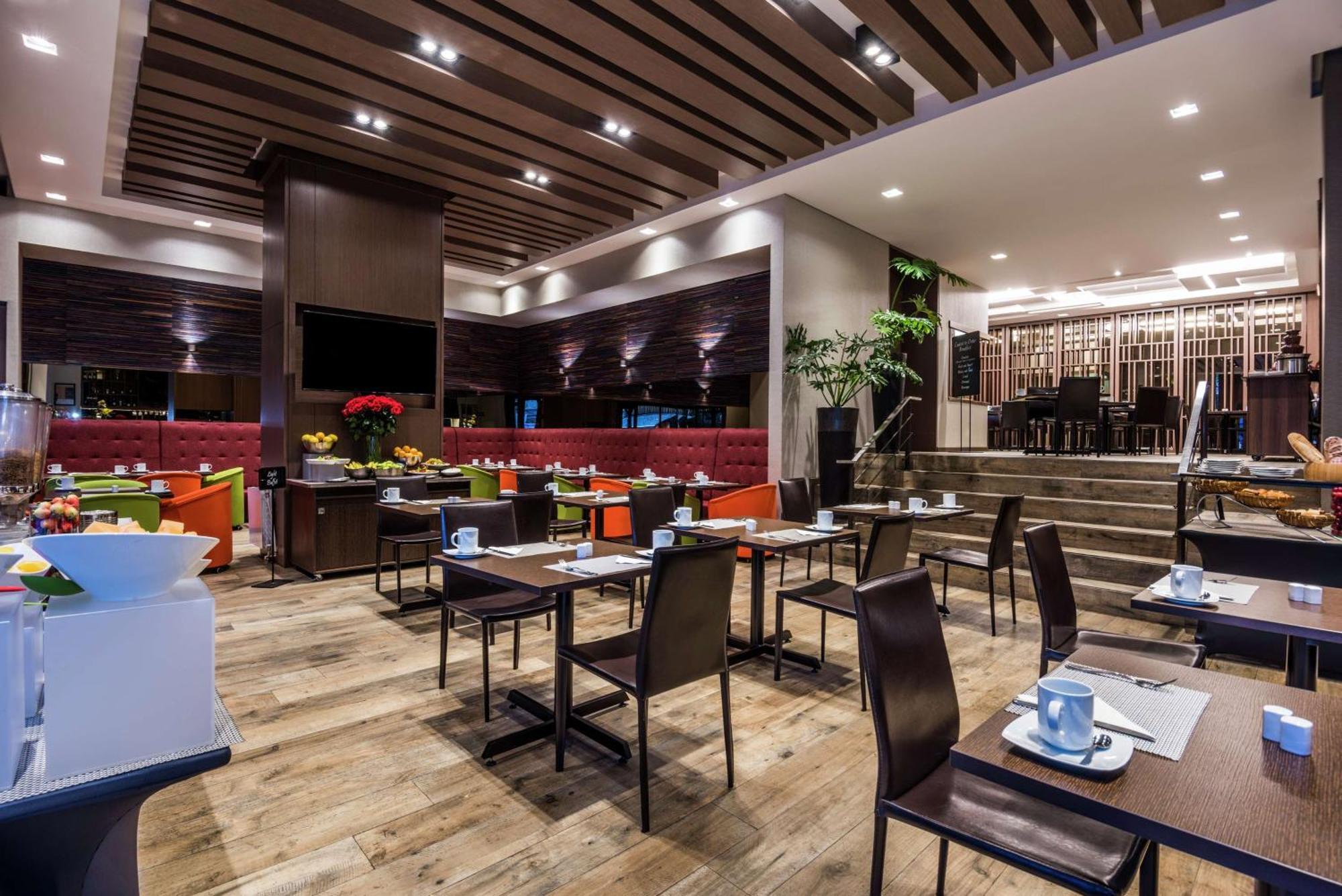 Embassy Suites By Hilton Bogota - Rosales Екстер'єр фото The restaurant